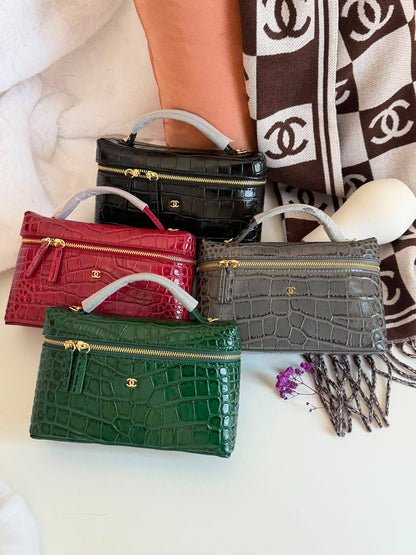 Chanel

220 dhs

Zain134
♥️♥️♥️