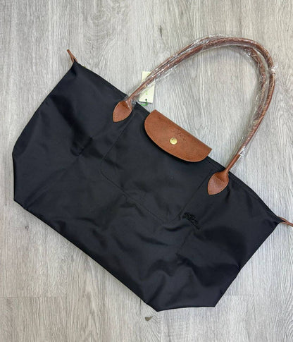 NEW CAME
LONG CHAMP 
GOOD QUALITY 
50 dhs✅
*SIZE:50-33-30*

Zain40
♥️♥️♥️