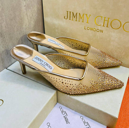 JIMMY CHOO  
MASTER QUALITY 
SIZE 36-41 AVAILABLE 
230 dhs✅

Zain88
♥️♥️♥️