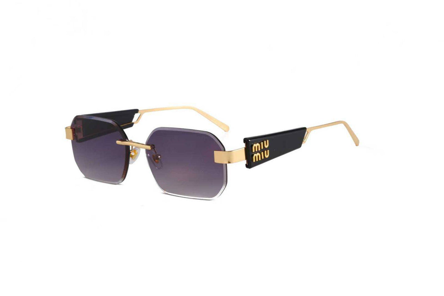 Miu Miu
Sunglasses 🕶️ 
Good quality 💯 
With master Box 🗃️ 
50 dhs💓

Zain273
♥️♥️♥️