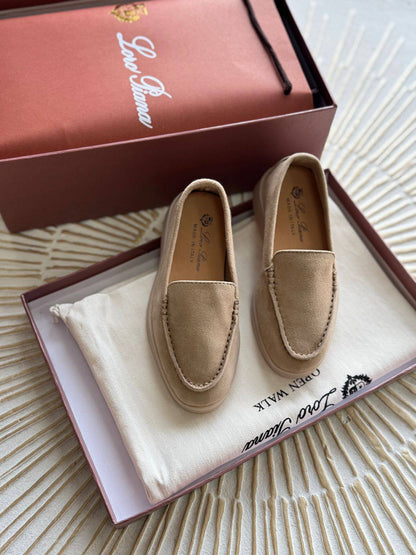 Loro Piana 
 Super master quality 😍
Size:24To 34
350 dhs🌺

Zain261
♥️♥️♥️
