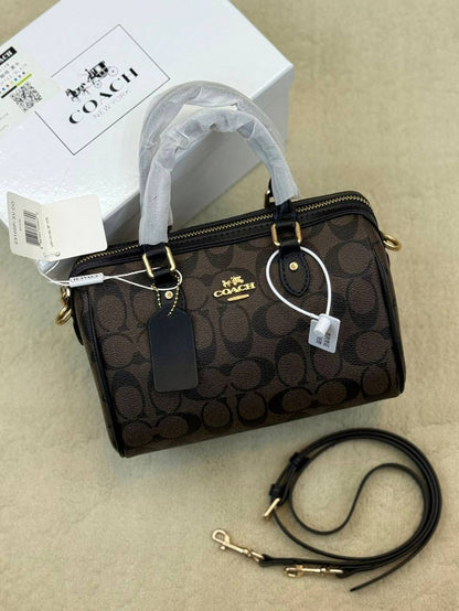 COACH 
GOOD QUALITY 💯
90 dhs🪙🌨️
WITH BOX 📦

Zain28
♥️♥️♥️