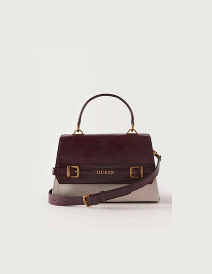 Guess
90 dhs🪙💕

high quality 


with box
🎁🎁🎁

Zain26
♥️♥️♥️