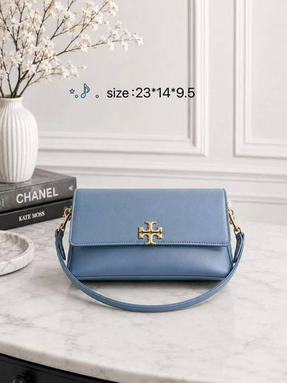 TORY BURCH 

Withbox

105 dhs🇦🇪🇦🇪

Zain38
♥️♥️♥️