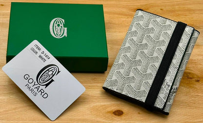 Wallets
45 dhs🇦🇪🇦🇪

Zain182
♥️♥️♥️
