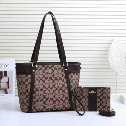 Coach
good quality
100 dhs❣️

Zain200
♥️♥️♥️