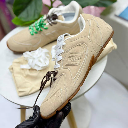New
Size 40 to 45 
170 dhs✅

Zain27
♥️♥️♥️