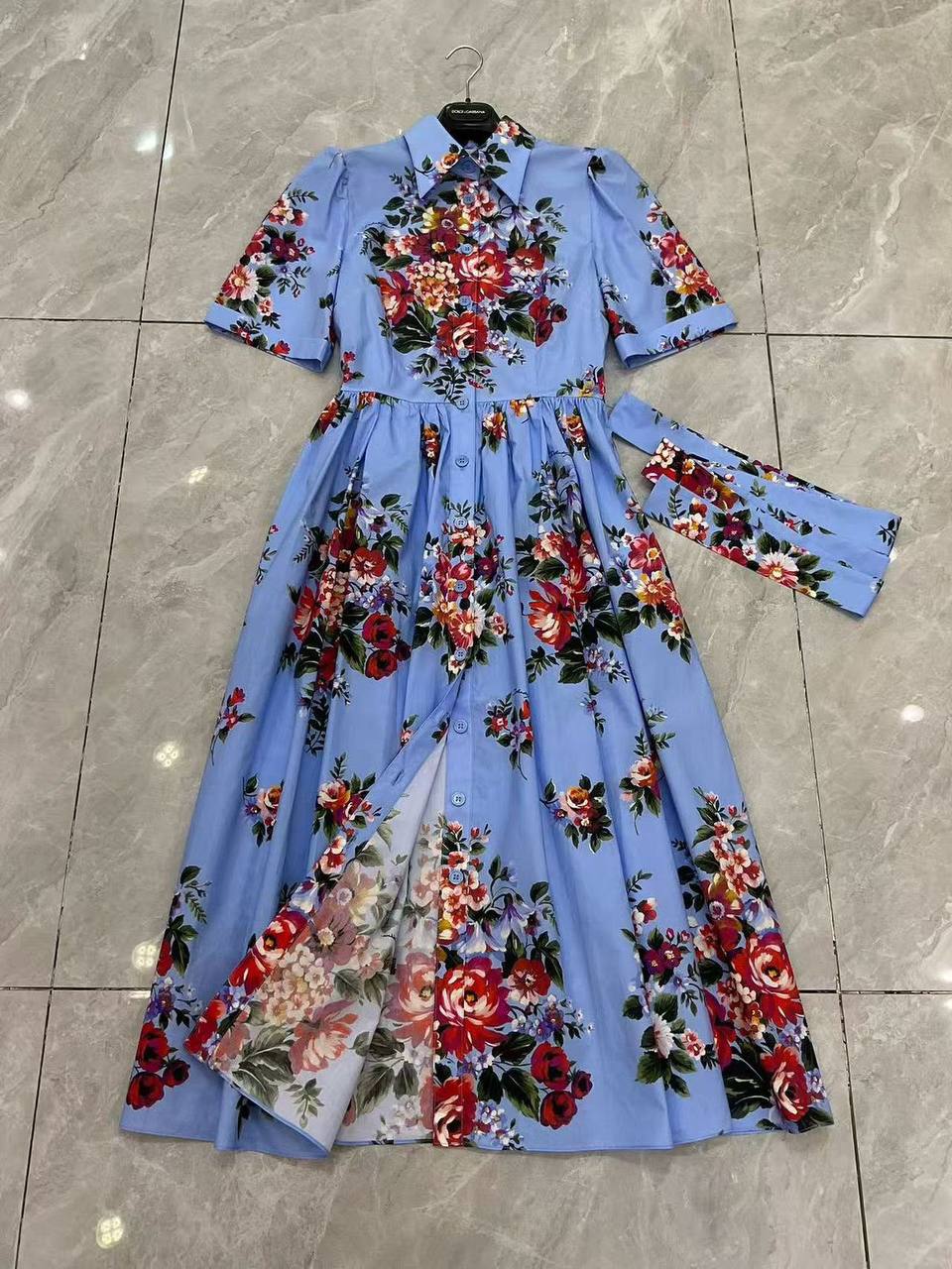 D&G
❤️‍🔥DOLCE & GABBANA❤️‍🔥
    ✨💯 % cotton✨
         VIP quality 😍
Sizes;  S-M-L-XL
650 dhs✅

Zain287
♥️♥️♥️