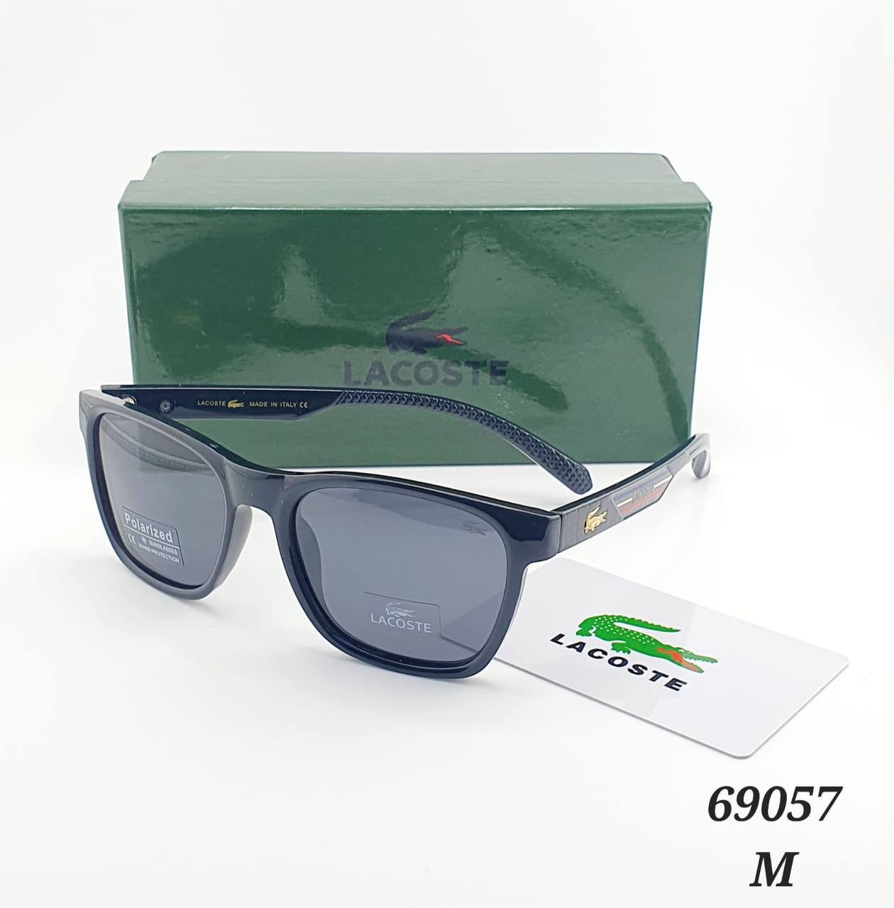 Lacoste

Good quality 

75 dhs🇦🇪🇦🇪

Zain182
♥️♥️♥️