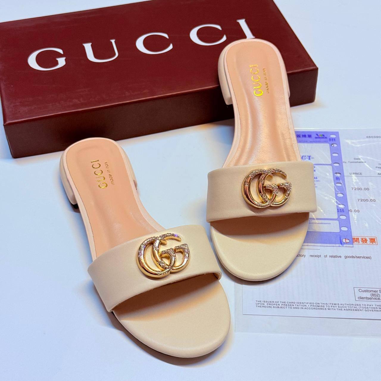 GUCCI SLIPPER
GOOD QUALITY
100 dhs💓
Size 36 TO 41

Zain40
♥️♥️♥️