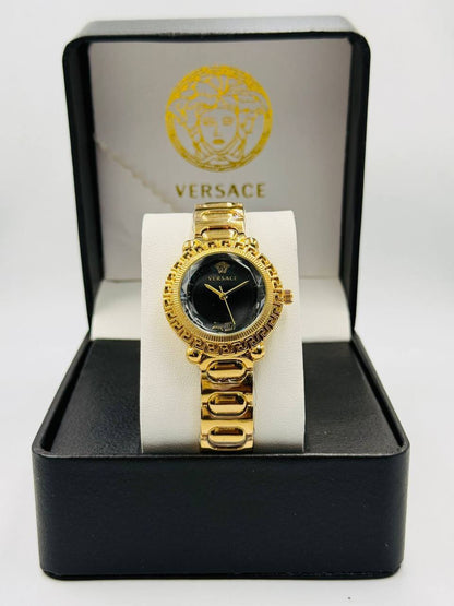 Versace ladies 
55 dhs🪙🌨️

Zain08
♥️♥️♥️