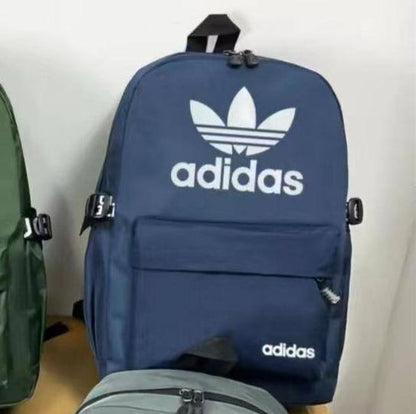 Sport Bags
45*31*5cm
45 dhs❣️

Zain17
♥️♥️♥️