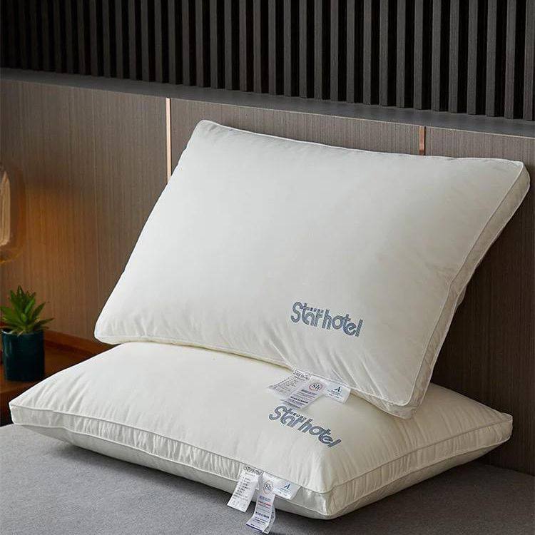 High quality 
Pillows 
Hotel 🏨 
Memory pillow 
45 dhs❣️

Zain99
♥️♥️♥️