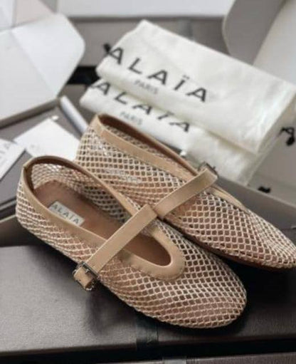 ALAIA BALLERINA SHOES
SIZE 36-37-38-39-40-41
105 dhs🪙💕

Zain86
♥️♥️♥️