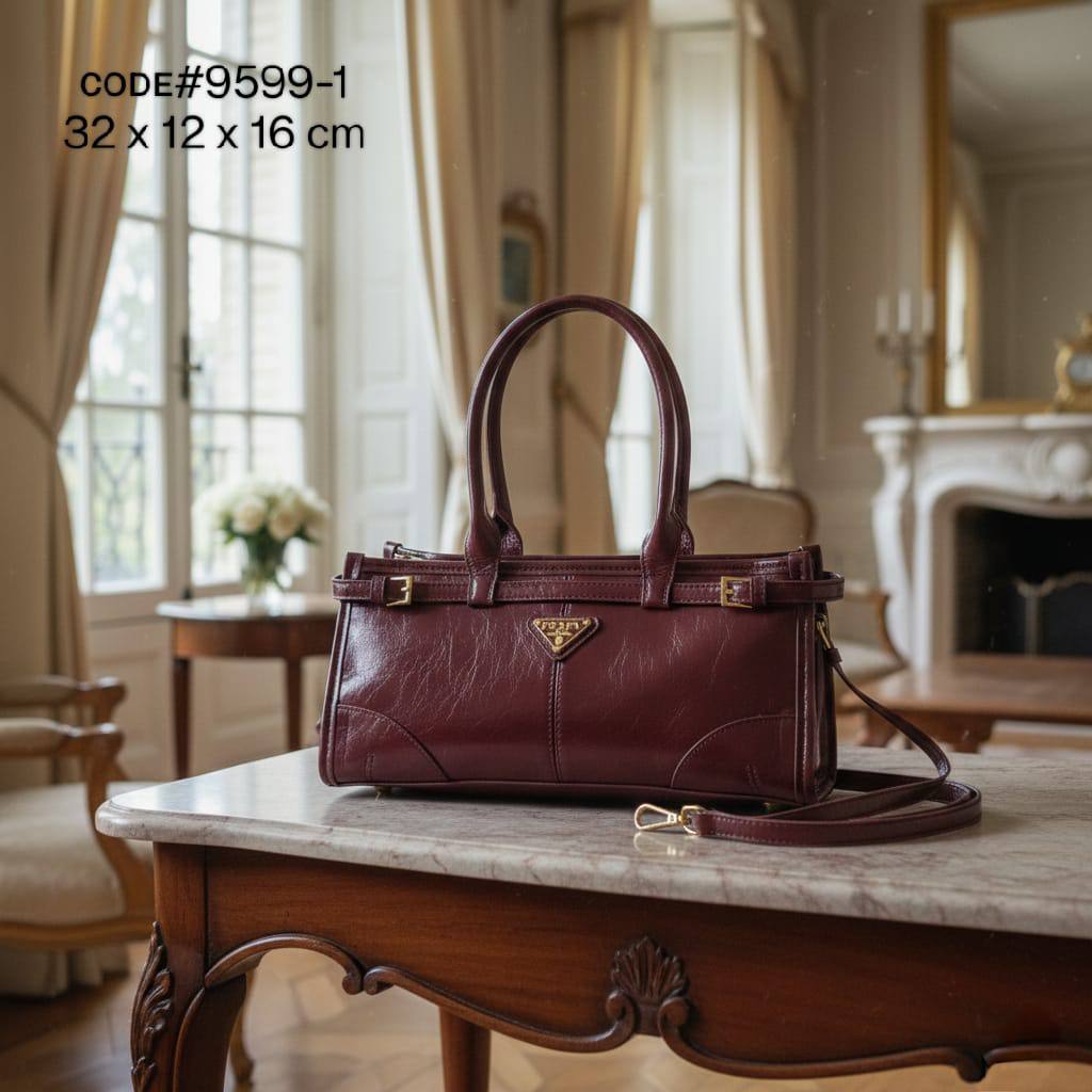 PRADA ʙᴏɴɴɪᴇ ʜᴀɴᴅʙᴀɢ
ɢʟᴏssʏ ʟᴇᴀᴛʜᴇʀ ᴍᴀᴛᴇʀɪᴀʟ
ɢᴏʟᴅ ʜᴀʀᴅᴡᴀʀᴇ
ɪᴛ ʜᴀs ᴀ ʙᴇʟᴛ ʟᴏɴɢ sᴛʀᴀᴘ
sɪᴢᴇ : 32 cm

85 dhs👑

Zain31
❣️❣️❣️
