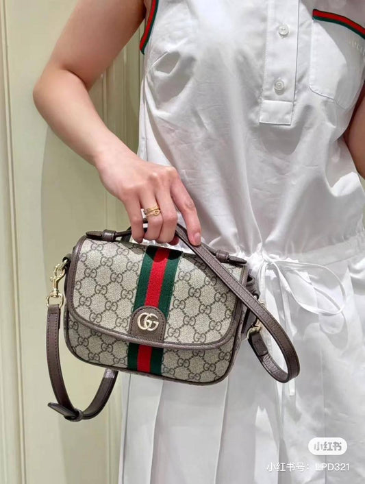 Gucci Master
#24cm 260 dhs🪙💚
#20cm 250 dhs🪙💚

Zain228
♥️♥️♥️