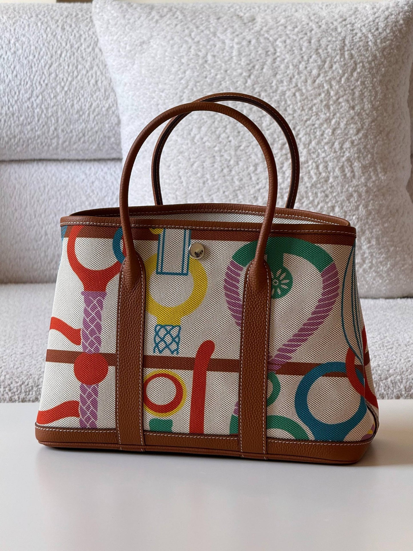 Hermes
garden party 30cm💥Master quality ✅


with box📦 
🎁🎁🎁

460 dhs🌺

Zain52
♥️♥️♥️