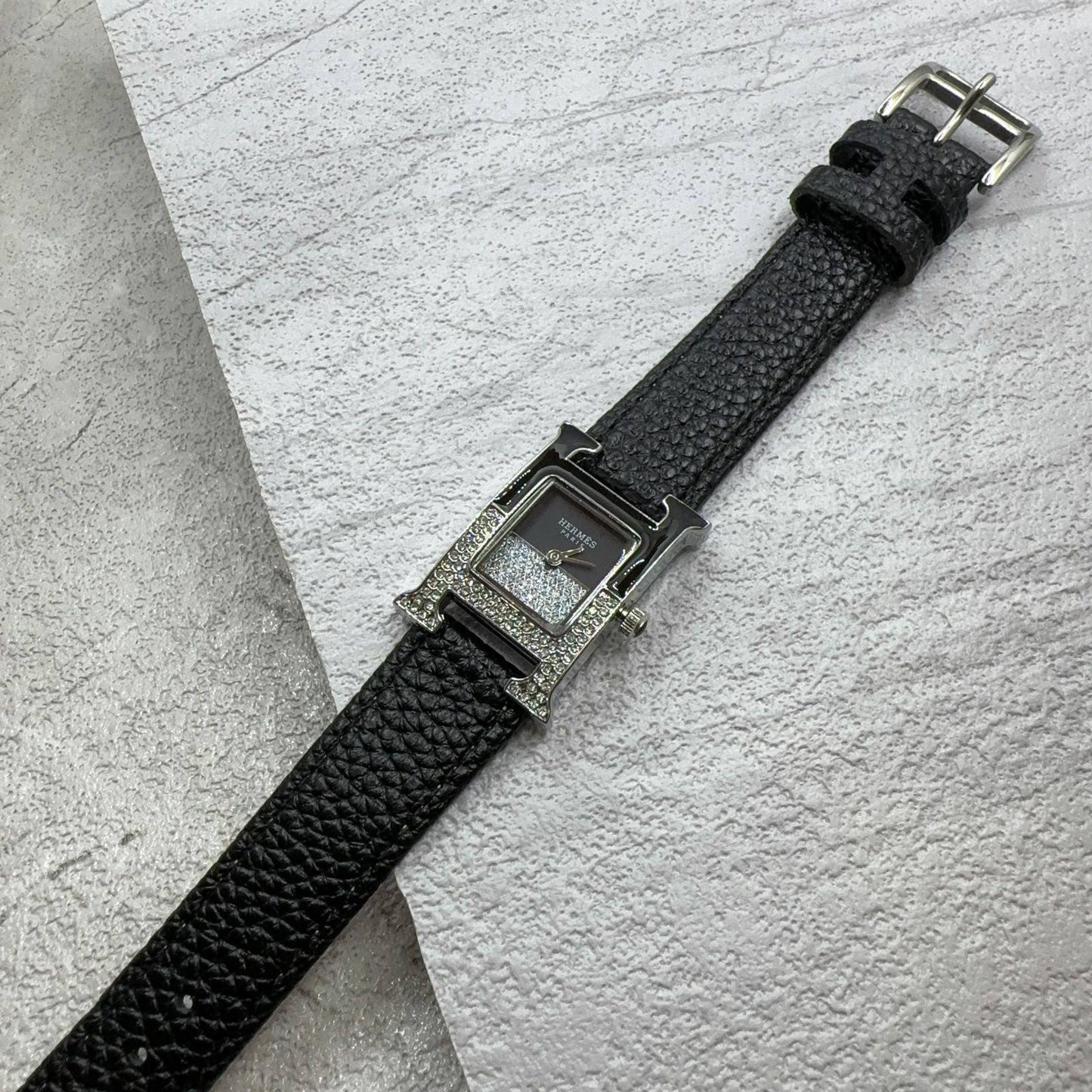 Leather belt ladies 
55 dhs🇦🇪🇦🇪

Zain45
♥️♥️♥️