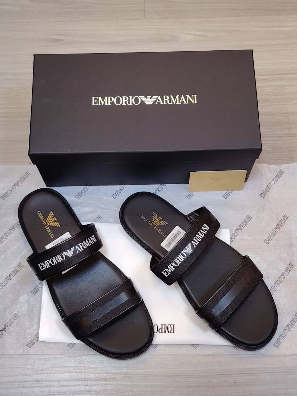 ARMANI Men Slipper
High Quality,
Size 40 To 45
105 dhs✅

Zain120
♥️♥️♥️