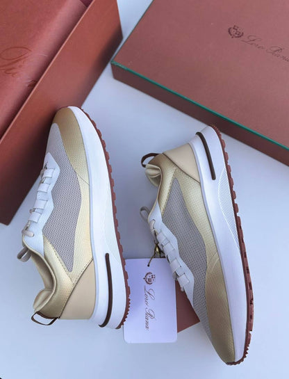 Loro Piana
170 dhs🪙🌨️
Size 40-46

Zain55
♥️♥️♥️