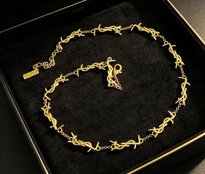 YSL Set 
Necklace 
Earrings 
Bracelet 
*Master quality* 🎗️

*140* AED normal box 📦

Zain48
♥️♥️♥️