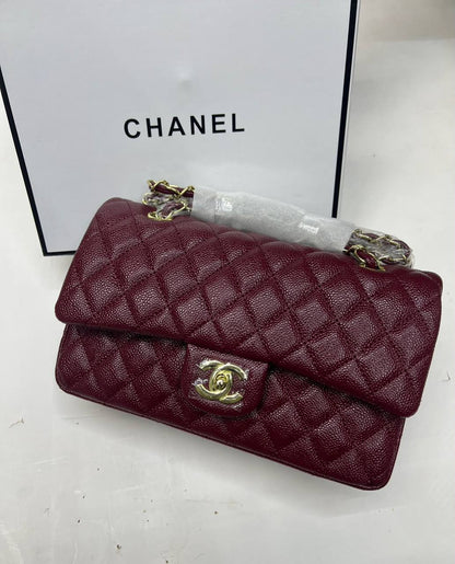 Chanel
WITH BOX 
HIGH QUALITY 
120 dhs🇦🇪🇦🇪

Zain169
♥️♥️♥️
