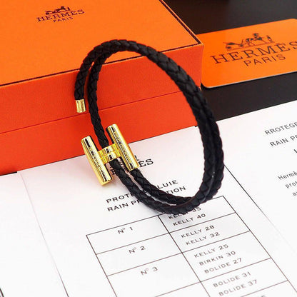 HERMES
___HANDBAND___🍃
*MASTER*🍃💕
With normal box 🛍️
55 dhs✅
With master box 🛍️
70 dhs✅

Zain263
♥️♥️♥️
