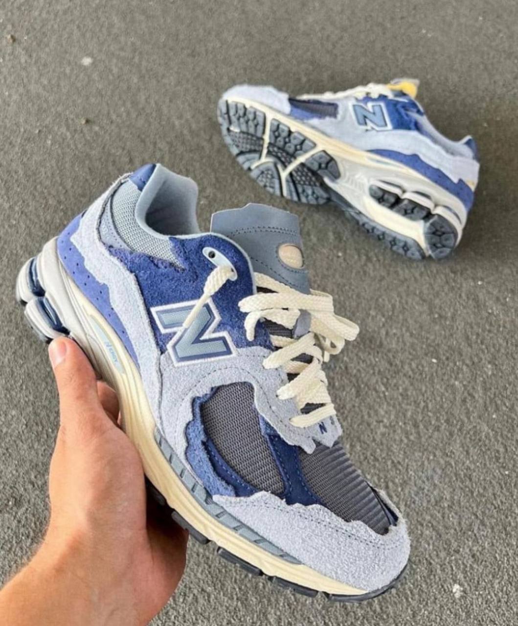 New Balance 2002R ‘Blue’💙
36-45 AVAILABLE 
220 dhs✅

Zain242
♥️♥️♥️
