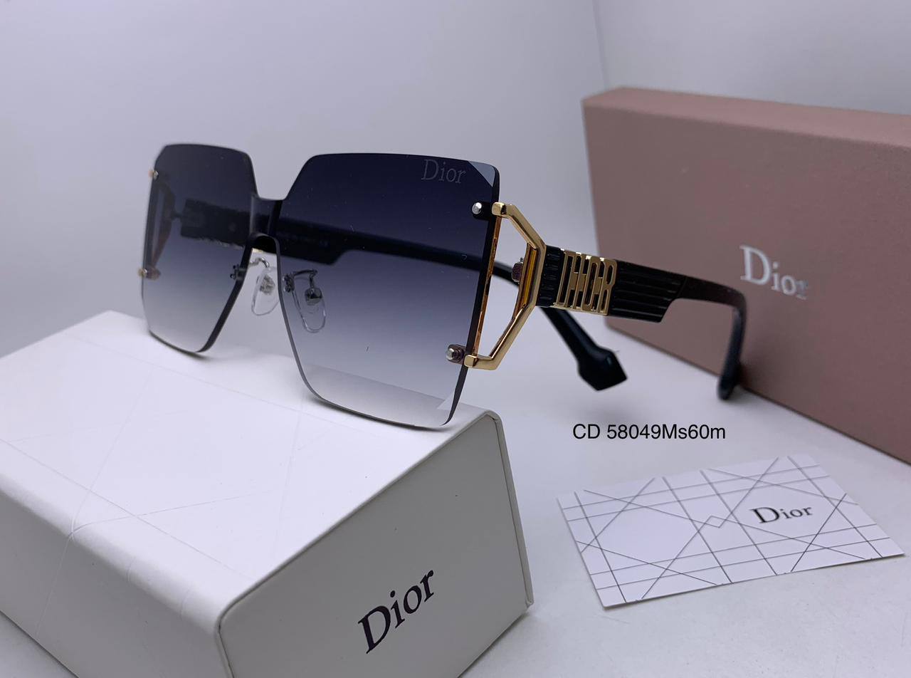 Dior
70 dhs❣️

Zain126
♥️♥️♥️