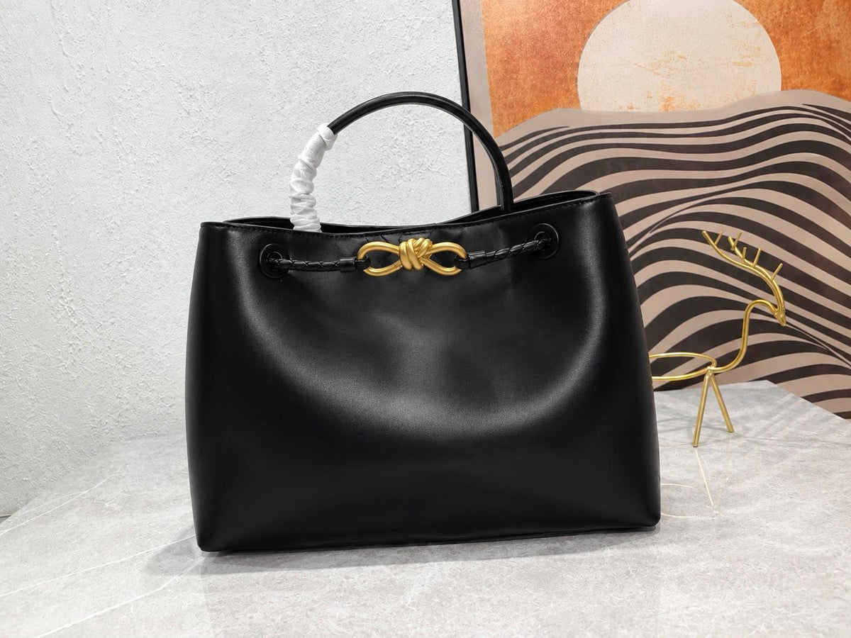 BOTTEGA

 COPY ONE 
RESTOCK 
155 dhs🇦🇪🇦🇪

Zain39
Zain295
Zain17
♥️♥️♥️