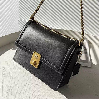 Coach
Master ❣️❣️❣️
For Price 👇 WTSP Text Zain 0568585901

Zain248
♥️♥️♥️