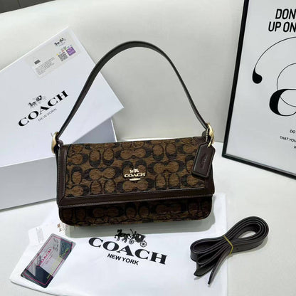 Coach
Best quality

With box’s
🎁🎁🎁

95 dhs💚
size 26cm

Zain158
♥️♥️♥️