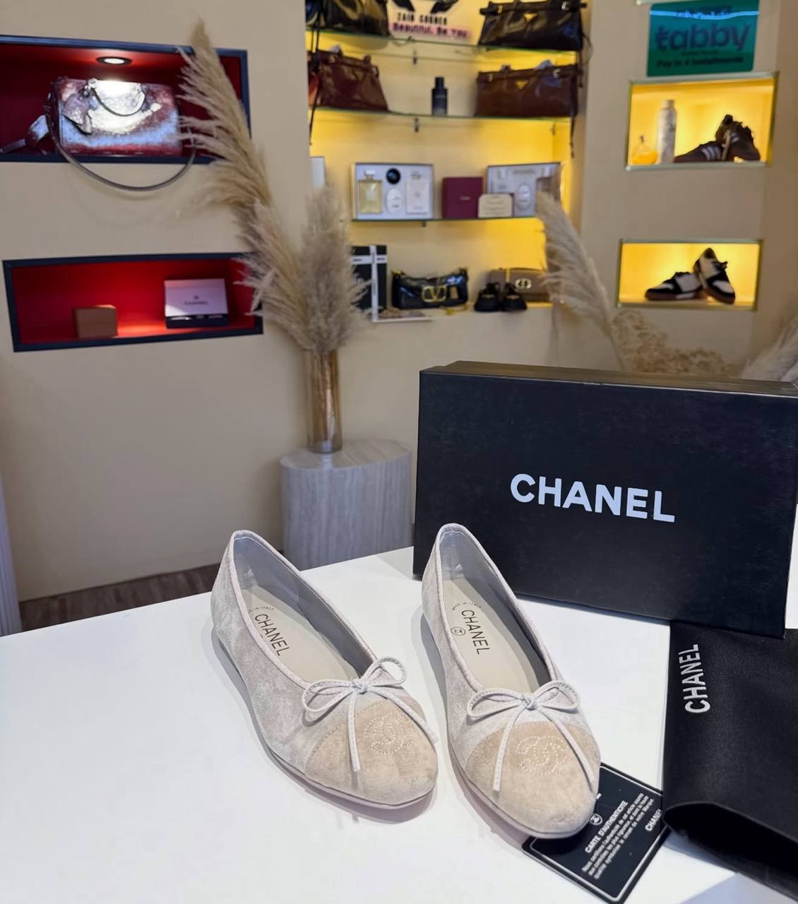 Chanel

130 dhs
36-41

Zain145

اطلبوه من الوتس المثبت في الأعلى👆🏻👆🏻

تواصلو معنا 👈🏻 Zain 
For order WhatsApp pinned 👆🏻

♥️♥️♥️