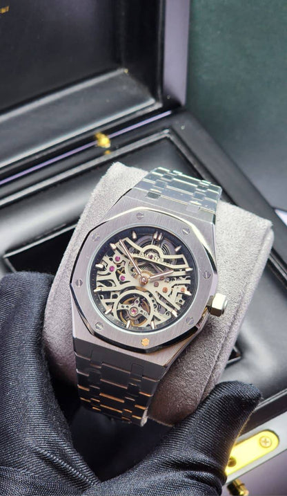 Ap 
watch for men good quality automatic 
400 dhs❤️

Zain59
♥️♥️♥️