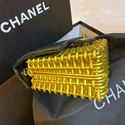 CHANEL 
COPY ONE 
WITH BOX 
🎁🎁🎁

190 DHS✅

Zain17
♥️♥️♥️