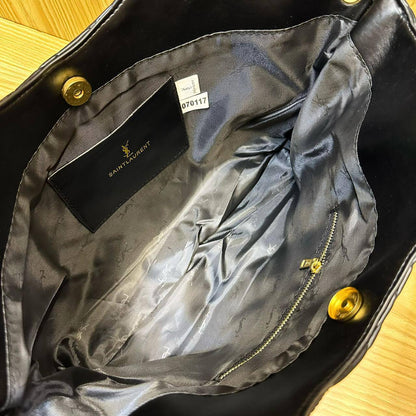 YSL
 NEW CAME GOOD QUALITY 
80 dhs🪙🖤

Zain39
♥️♥️♥️