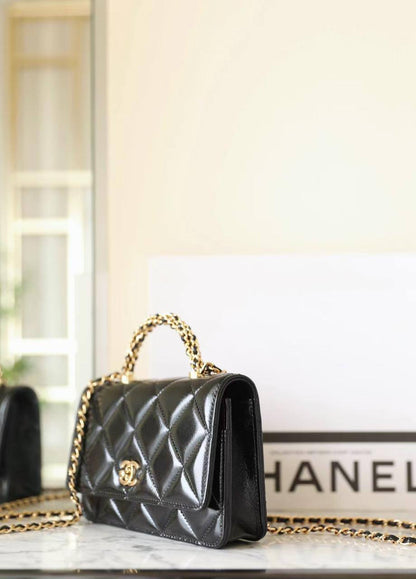 Chanel 

Wallet on Chain❤️❤️

Original quality material💯

For Price 👇 WhatsApp✅
0568585901 
0507557372
0552275751 Owner Zain 👌

Zain71
♥️♥️♥️