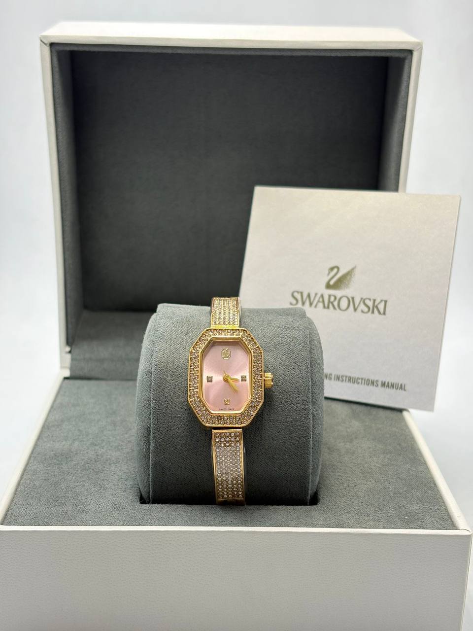 Swrovski ladies
 offer price 
40 dhs✅

Zain08
♥️♥️♥️
