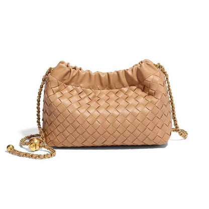 BOTTEGA VENETA 
90 dhs🇦🇪🇦🇪
22Cm

Zain161
♥️♥️♥️