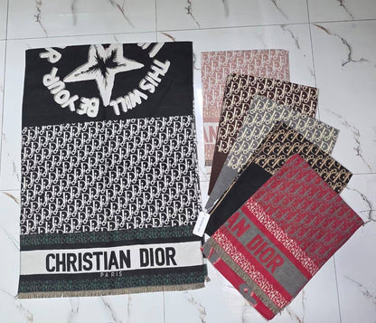Scarf
40 dhs✅

Zain232
♥️♥️♥️