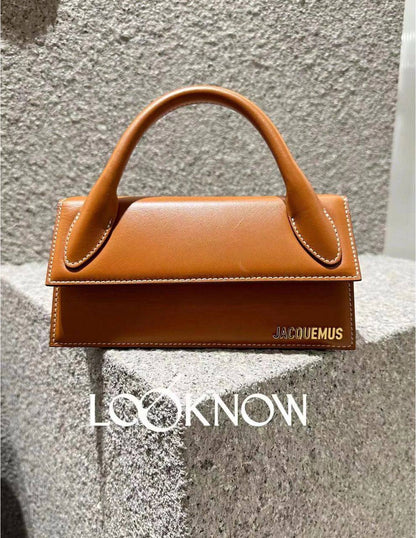 Jacquemus - LV
90 dhs🪙💕

Good quality 

with box
🎁🎁🎁

Zain35
♥️♥️♥️