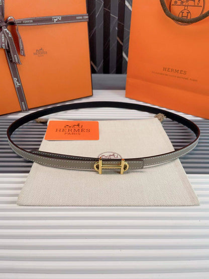 Hermes

available again

280 dhs🇦🇪🇦🇪

Zain164
♥️♥️♥️