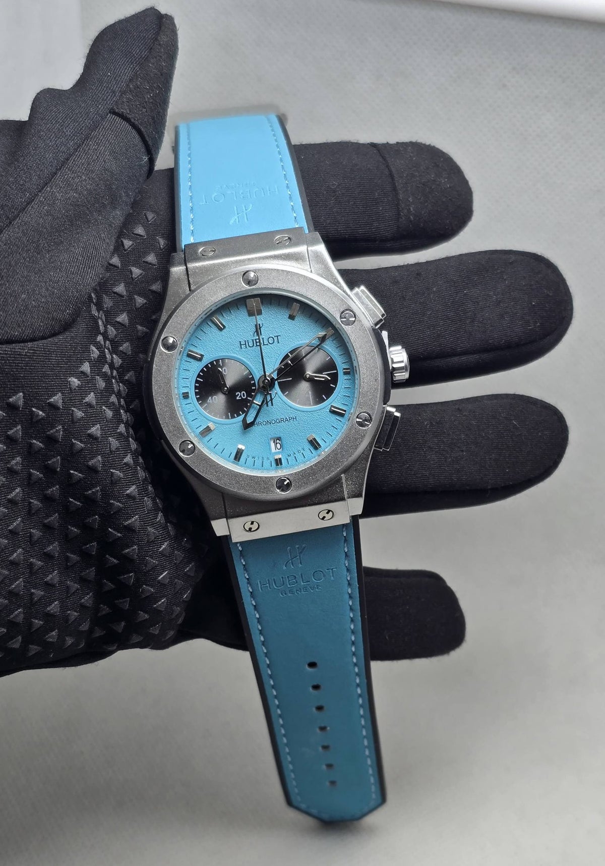 Hublot 

Stopwatch 
90 dhs🇦🇪🇦🇪🇦🇪

Zain29
♥️♥️♥️