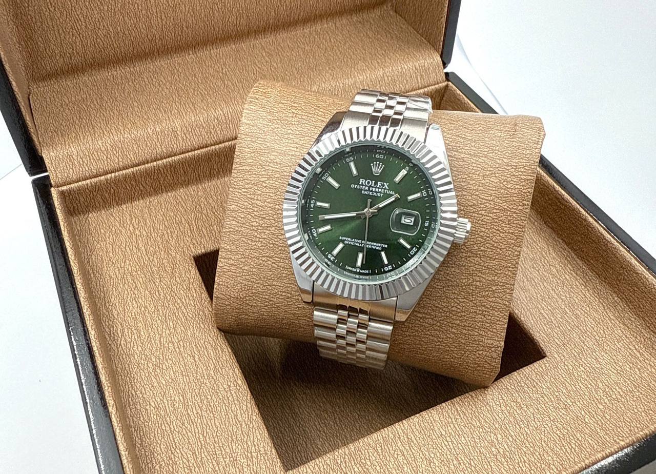 Rolex
60 dhs🪙🌨️

Zain45
♥️♥️♥️