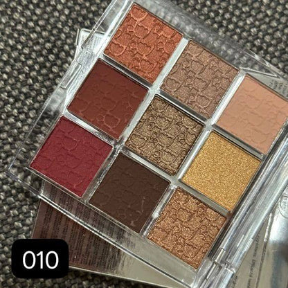 DIOR EYESHADOW 9IN1
35 dhs✅

Zain01
♥️♥️♥️