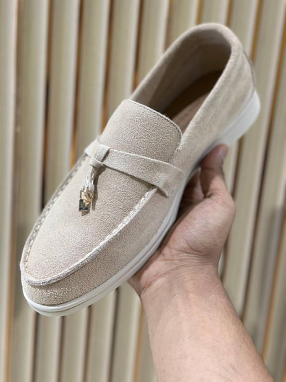 Loro Piana
Size:36 to 42
130 dhs✅

Zain241
♥️♥️♥️
