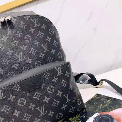 LV
 BACKPACK 
COPY ONE 
180 dhs✅

Zain39
♥️♥️♥️