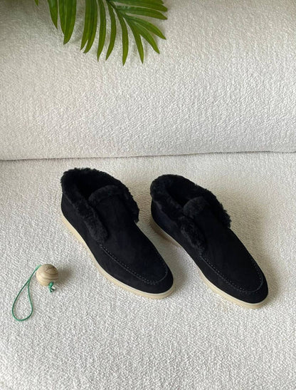 LORO PIANA
SuperMaster Quality 💯
500 dhs🪙🖤
Size: 36-41💥

Zain171
♥️♥️♥️