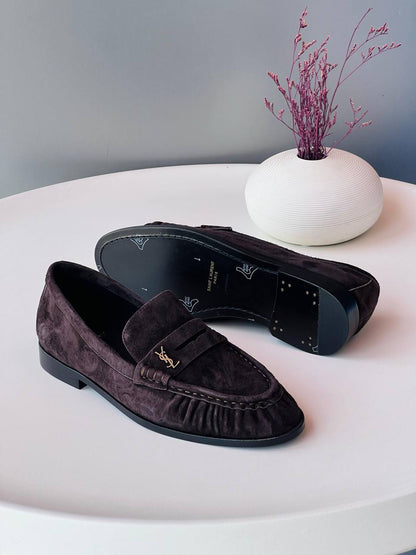YSL 💛🤎🖤
Size 36-41
_Super master high quality_🪡
450 dhs✅

Zain176
♥️♥️♥️