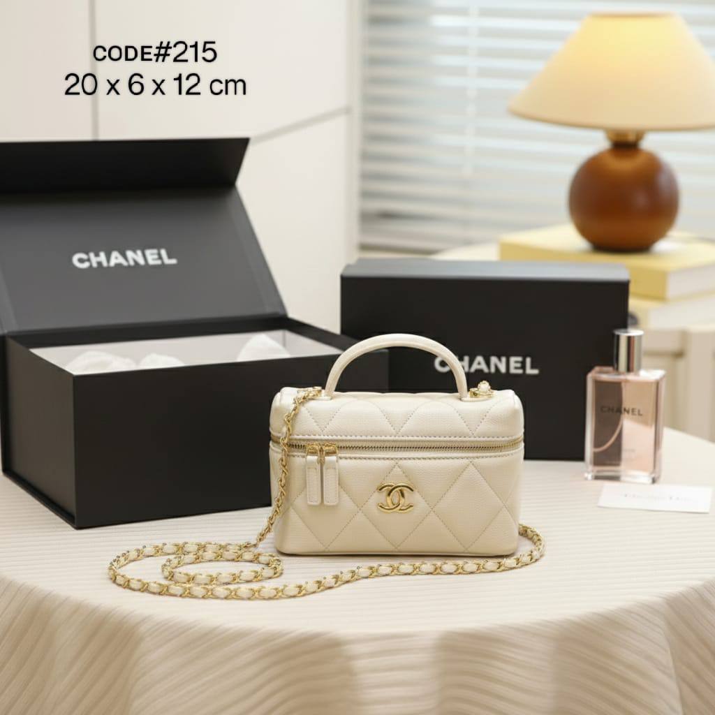 CHANEL ᴠᴀɴɪᴛʏ ᴄʟᴜᴛᴄʜ
ᴛᴏᴘ ʜᴀɴᴅʟᴇ ʙᴀɢ
ᴡɪᴛʜ ɢᴏʟᴅ ʟᴏɴɢ ᴄʜᴀɪɴ sᴛʀᴀᴘ
sɪᴢᴇ : 20 cm
NO BOX INCLUDE

70 dhs✅

Zain31
♥️♥️♥️